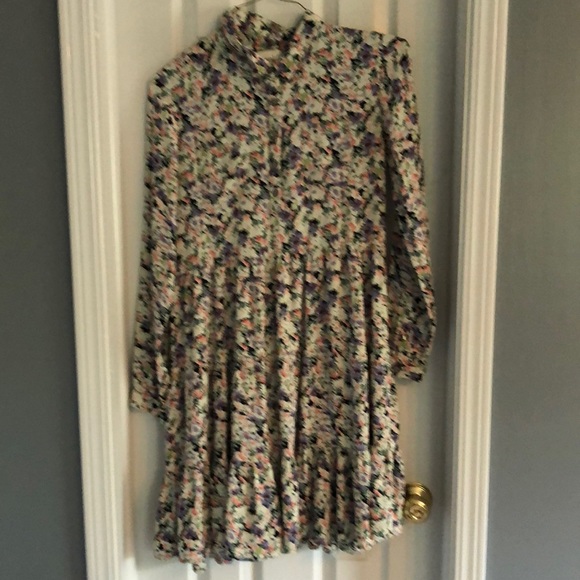 Ganni by Anthropologie Flowy Tiered Dress in Gauzy Floral - Picture 6 of 14